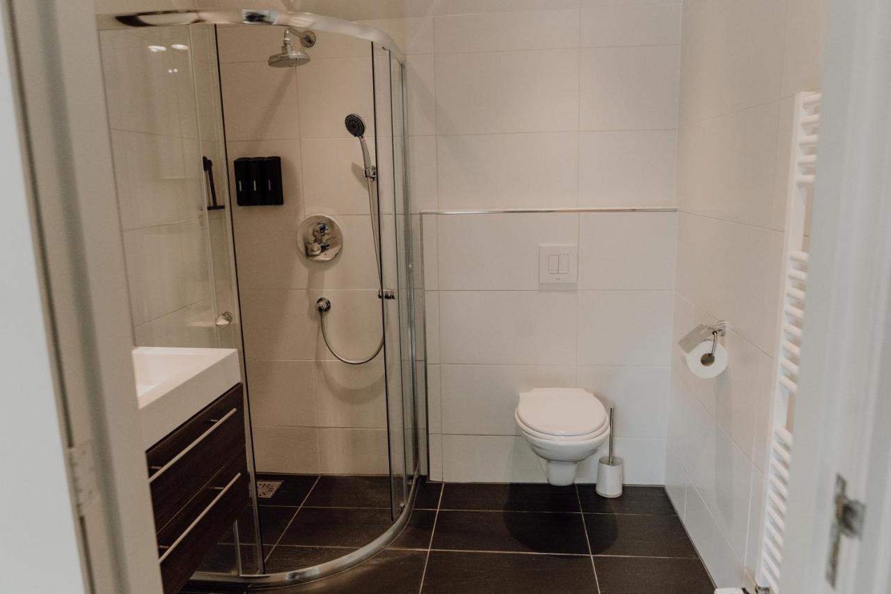 B&B Oan't Wetter Dokkum Exterior foto